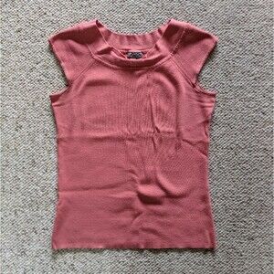 5 for $25! Ann Taylor Coral Salmon Top XXS Petite